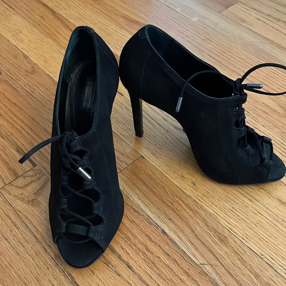 Schultz heels